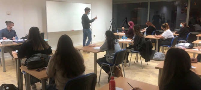 Charla Adinfa y Fundación SAMU Charla Adinfa y Fundación SAMU